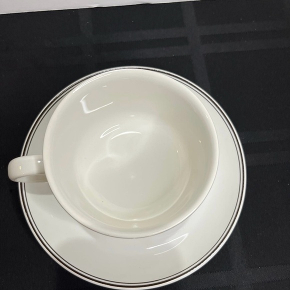 Villeroy and Boch Design Naif Cup and Saucer - Picture 8 of 12